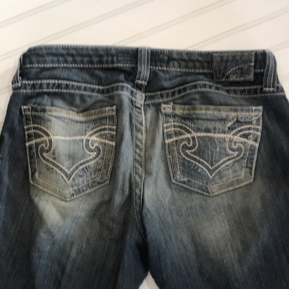 Big Star Low Rise Fit Capri Jeans - Picture 3 of 7